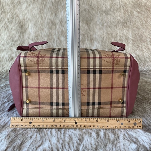 Burberry Haymarket Bows Canter Panel Tote - Picture 14 of 15